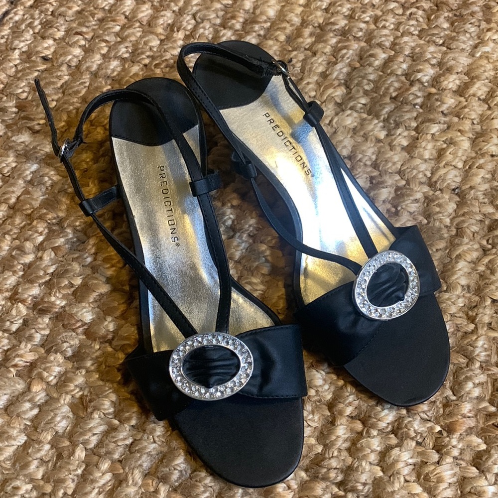 Adorable kitten heel formal prom satin and rhinestone shoes sz 7.5 EUC